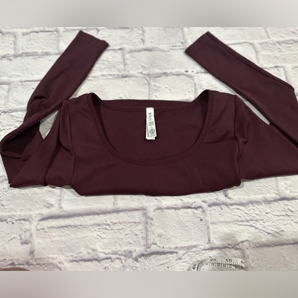 Athleta Aurora Seamless Top Small - Picture 7 of 10